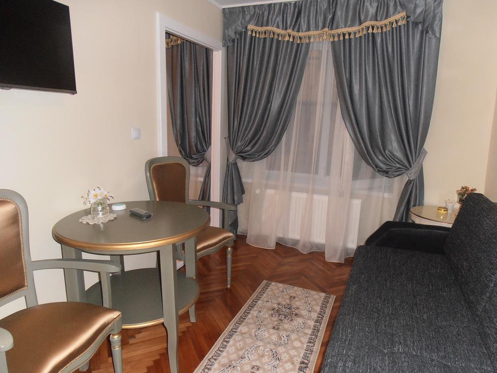 Zum Weissen Lamm Residence Sibiu Chambre photo