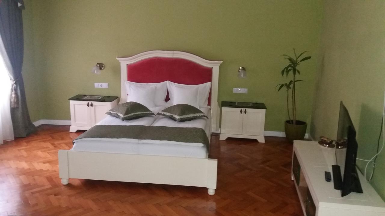 Zum Weissen Lamm Residence Sibiu Extérieur photo